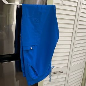 Figs Yola scrub pants sz M royal blue